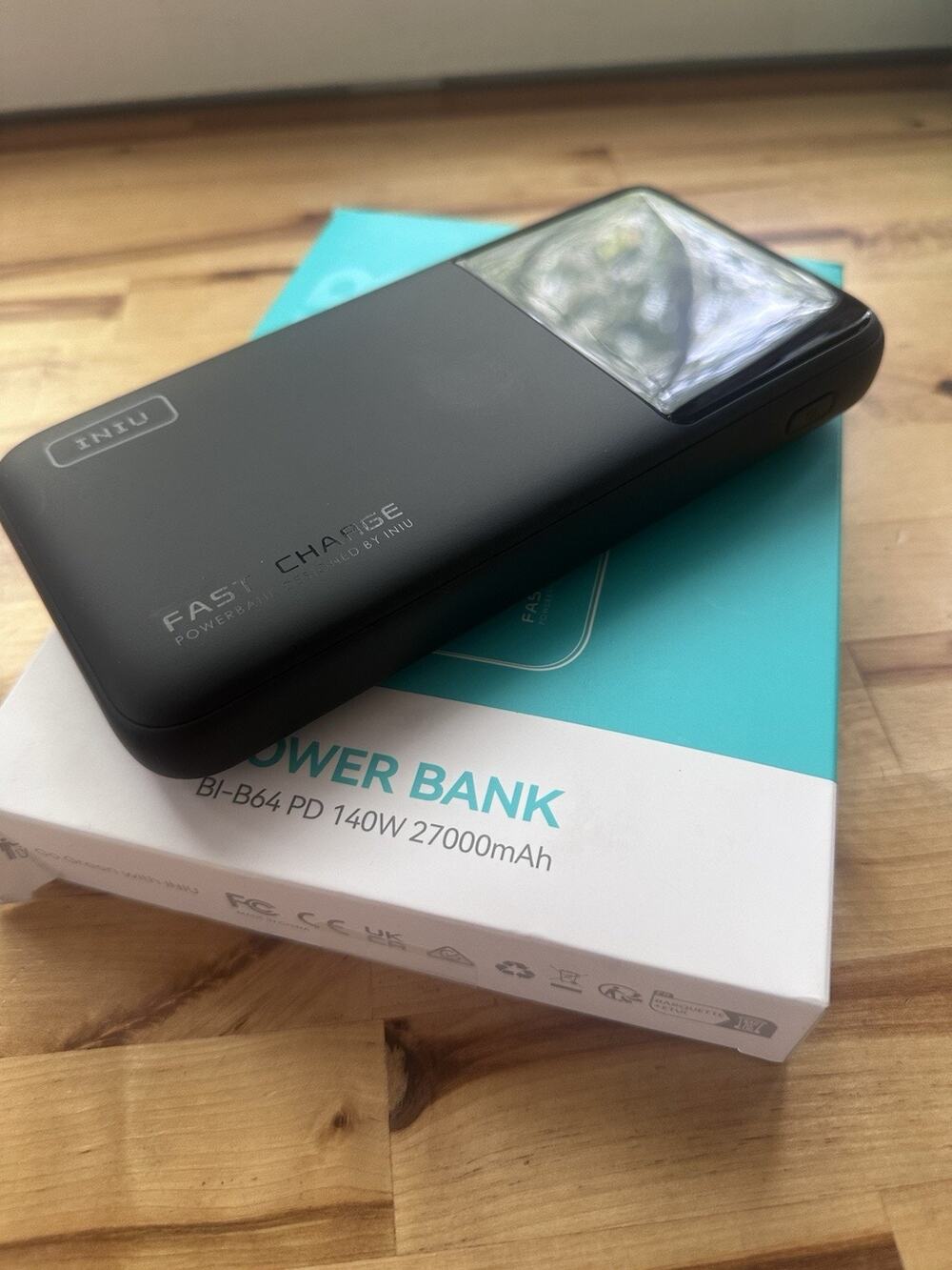 INIU 140W Power Bank 27000mAh Laptop Portable Charger BI-B64 Open Box